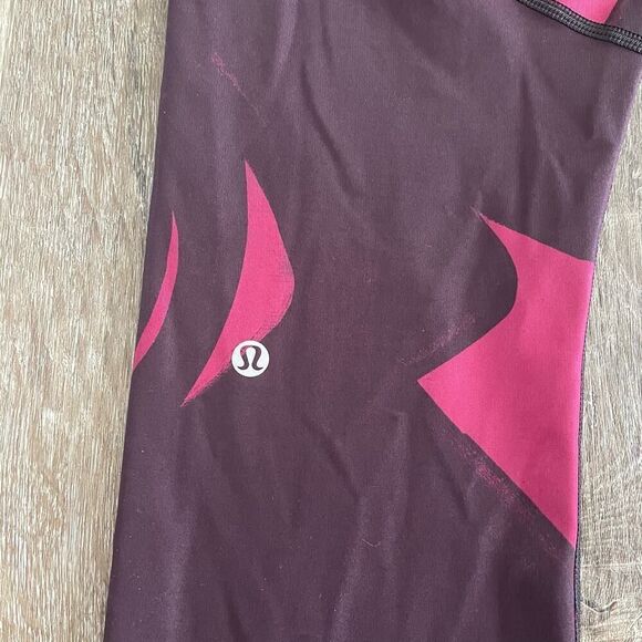Lululemon All Sport Crop Leggings - Size 10 - Picture 7 of 7
